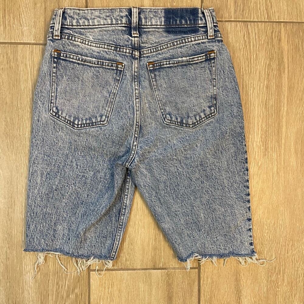Abercrombie 90s High Rise Cutoff Shorts Light Wash Raw Hem Vintage Style - Picture 3 of 9